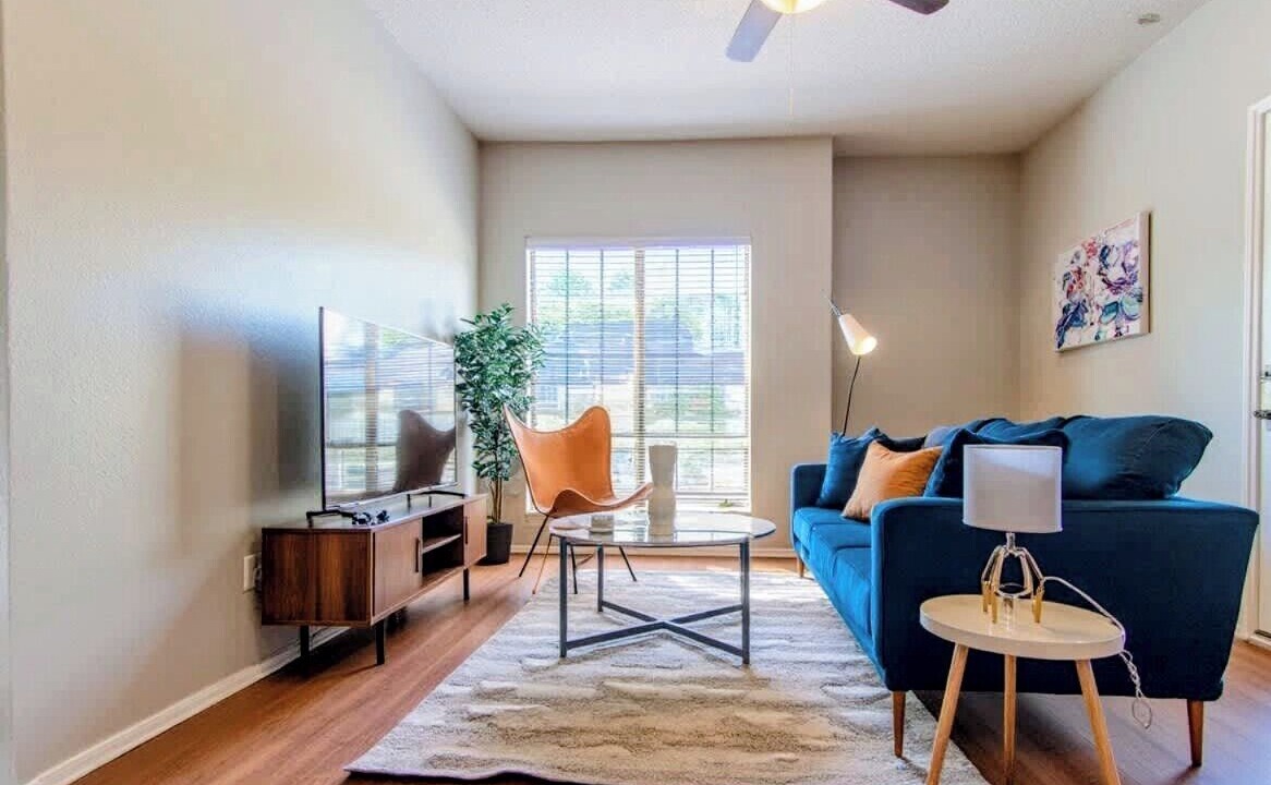 Photo of Livingroom in Irving