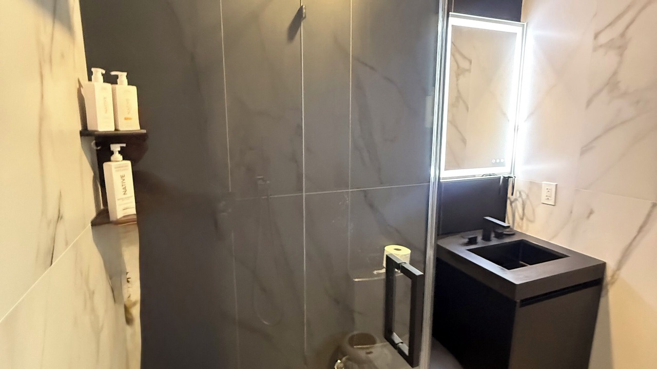 Photo of Bathroom in Miami Lakes