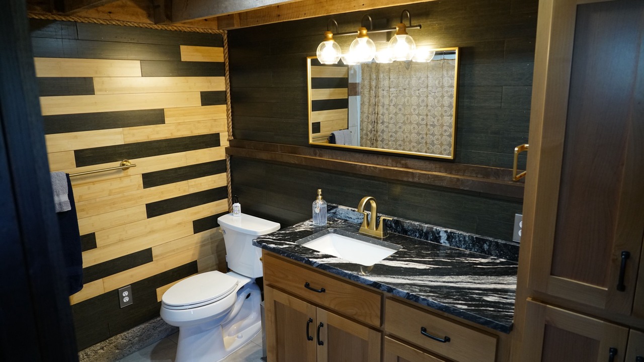 Photo of Bathroom in Jasper County