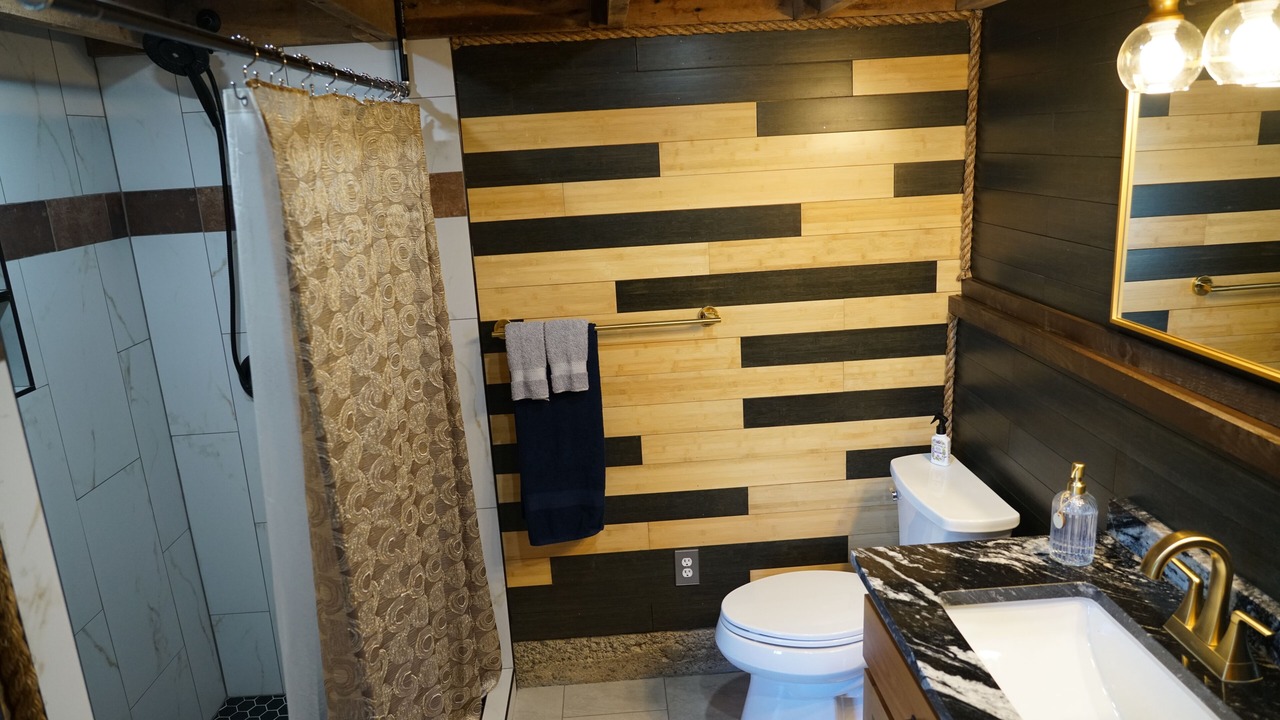 Photo of Bathroom in Jasper County