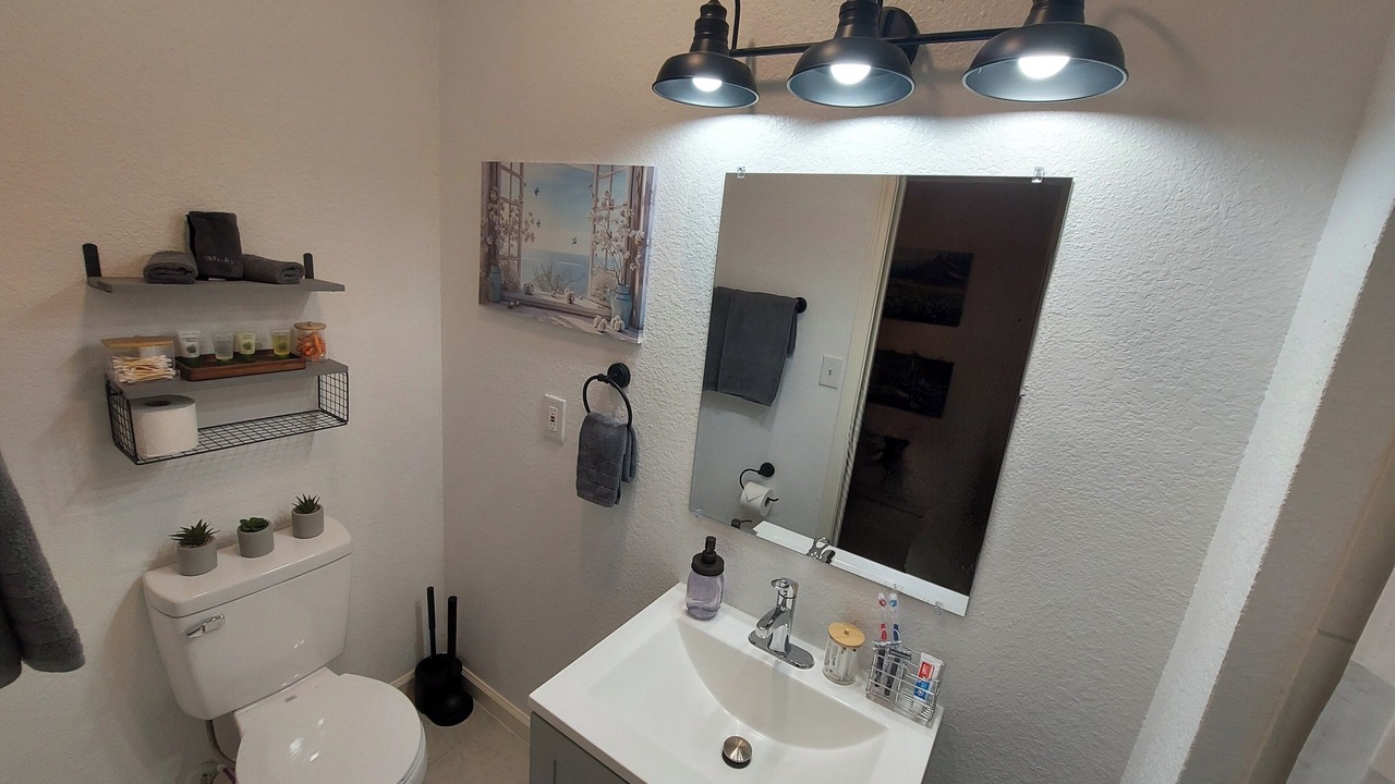 Photo of Bathroom in Durant