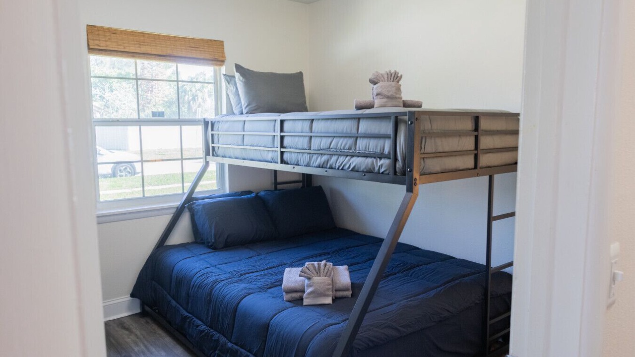 Photo of Bedroom in Englewood