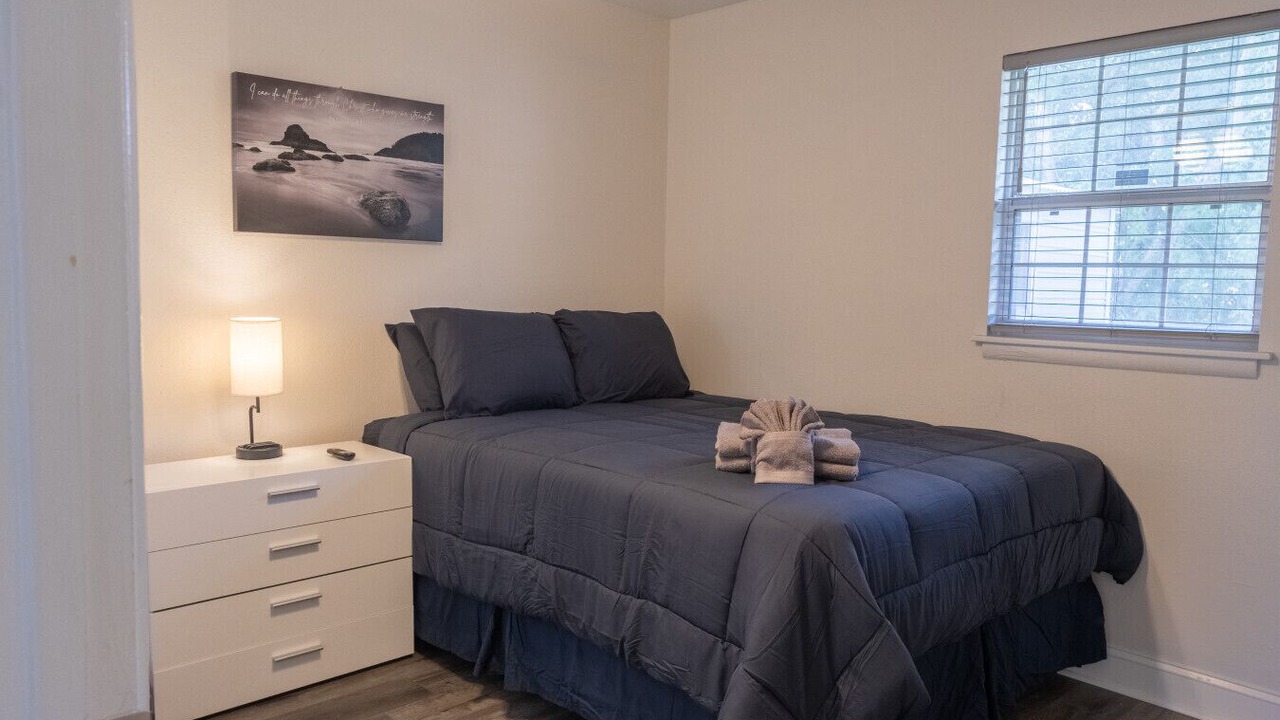 Photo of Bedroom in Englewood