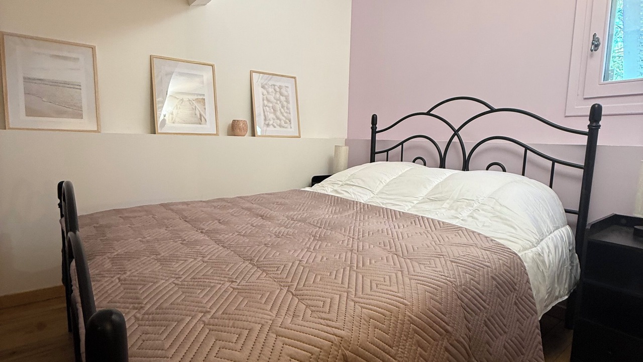 Photo of Bedroom in Lunel