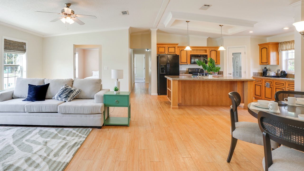 Photo of Livingroom in Plymouth