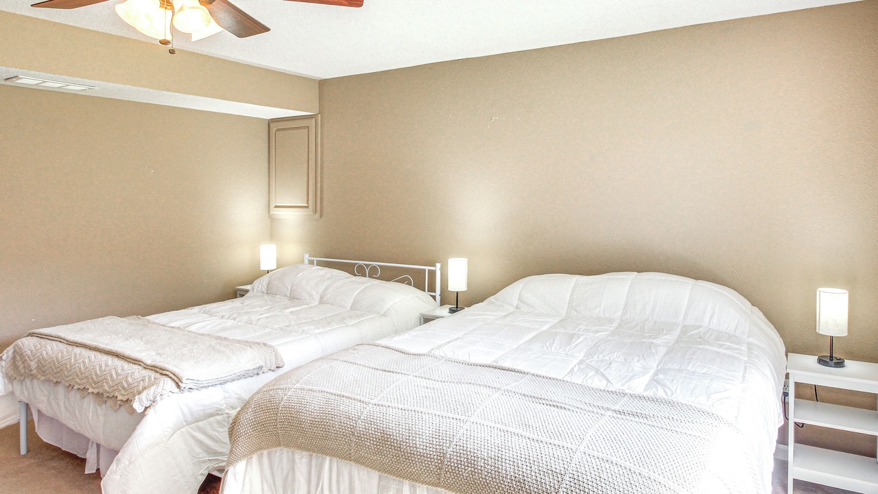 Photo of Bedroom in Lee's Summit