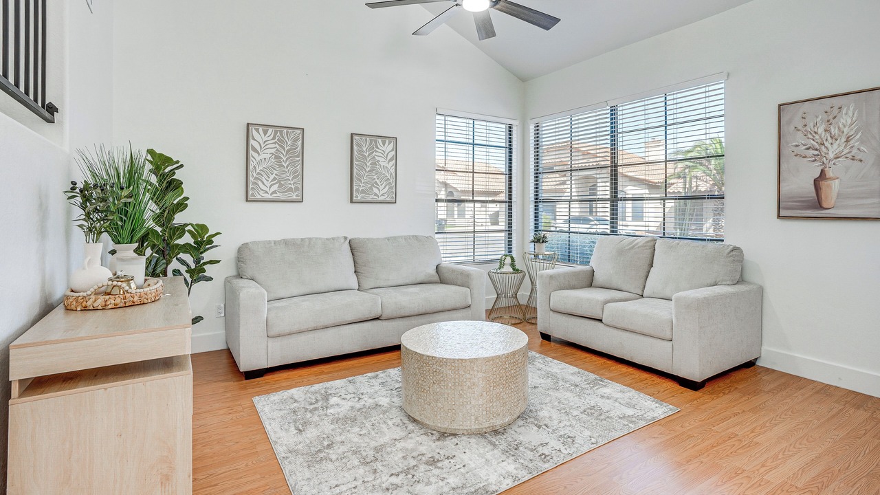 Photo of Bedroom in Garden Lakes Landing
