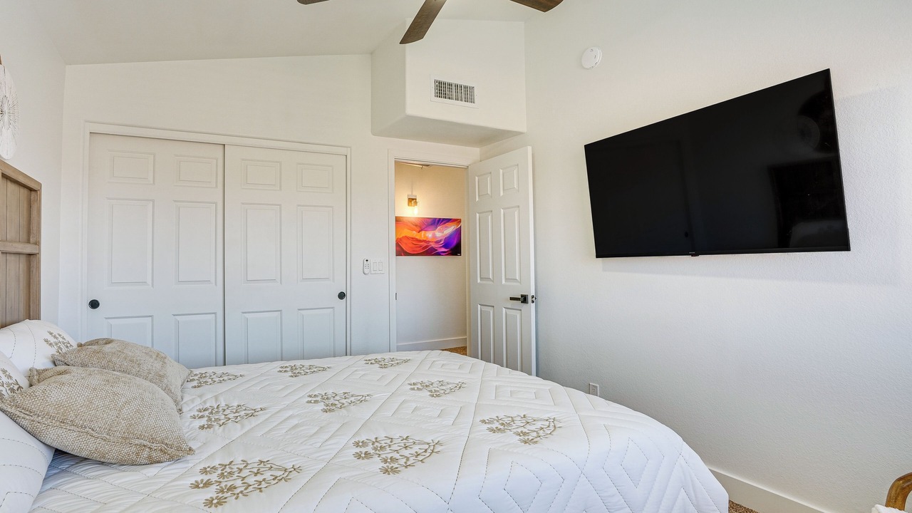 Photo of Bedroom in Garden Lakes Landing