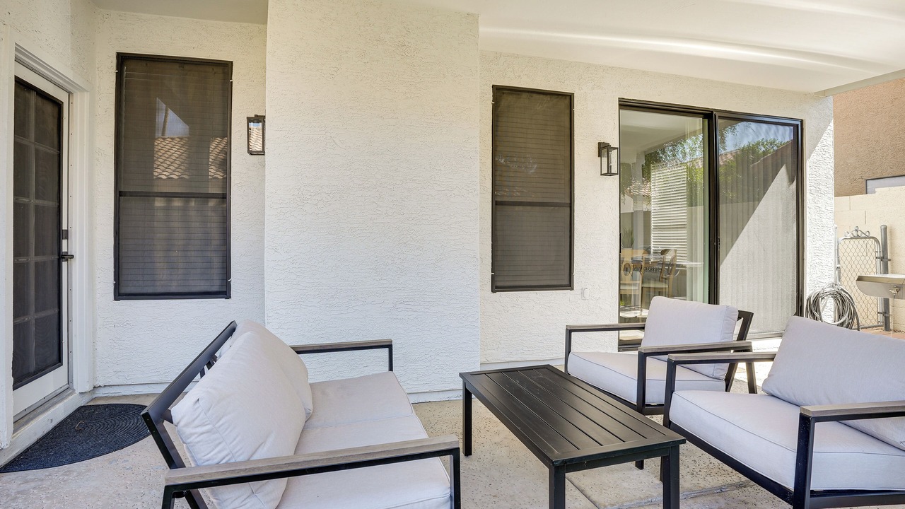 Photo of Patio Balcony in Garden Lakes Landing