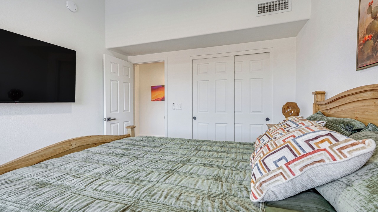 Photo of Bedroom in Garden Lakes Landing