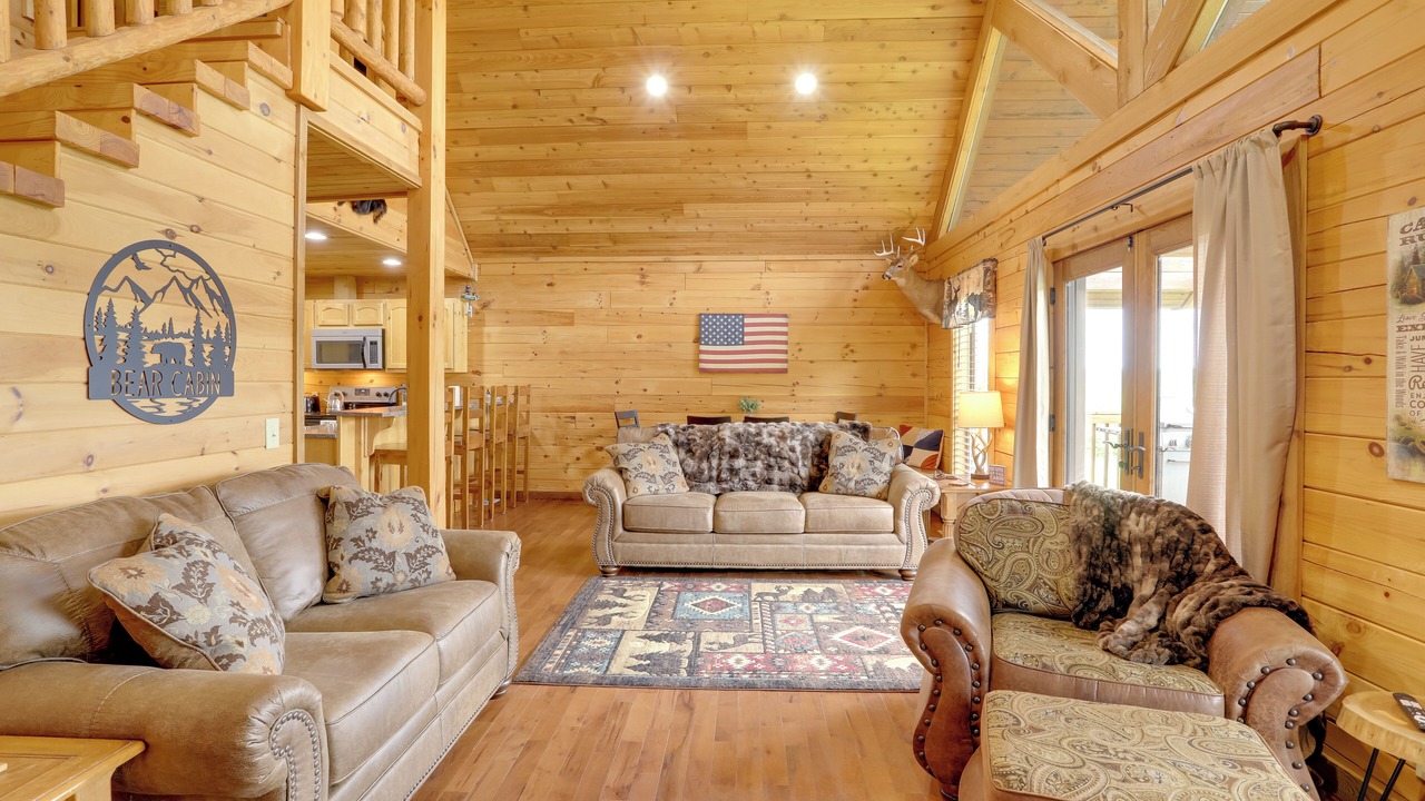 Photo of Livingroom in Van Buren