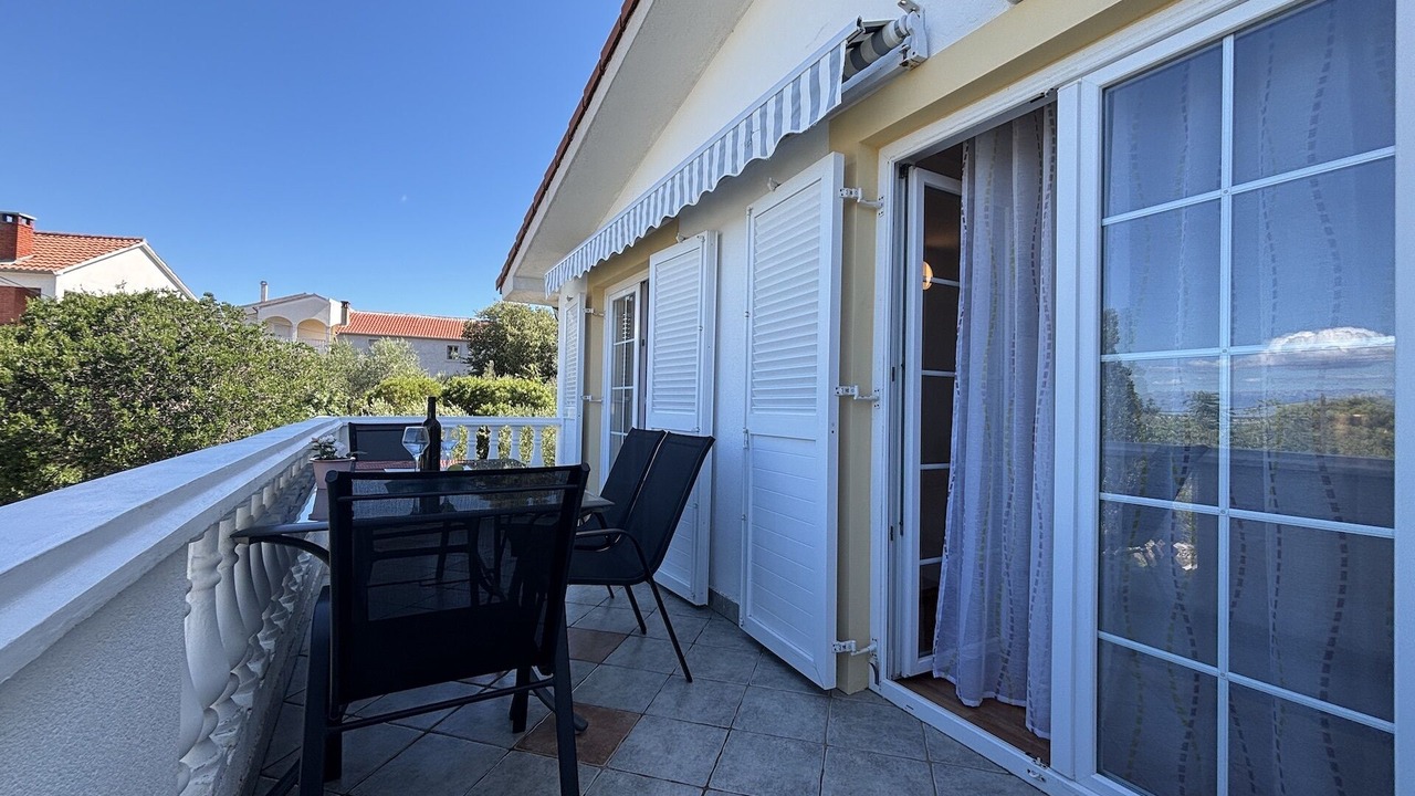 Photo of Outdoor in Lukoran