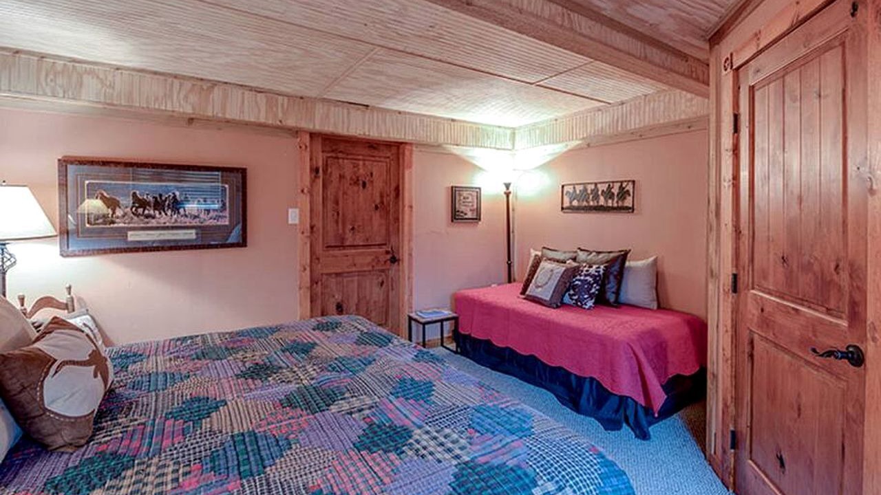 Photo of Bedroom in Carmine