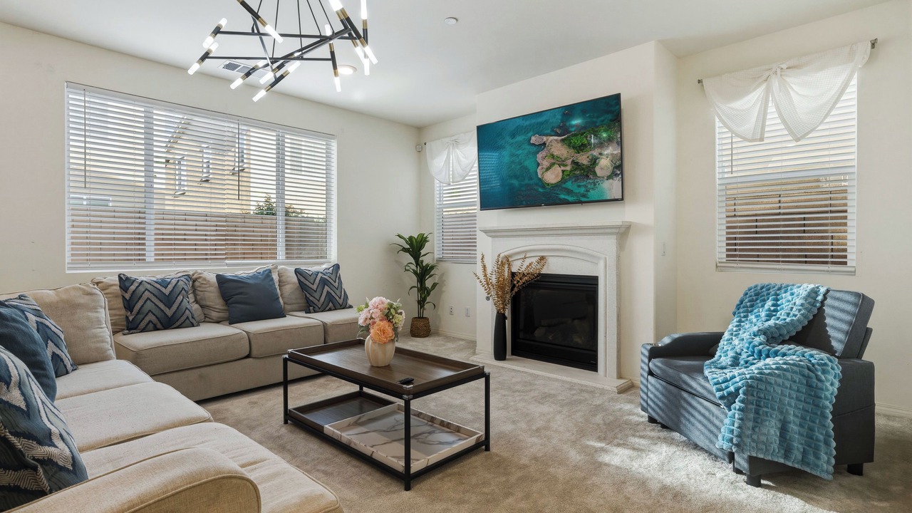 Photo of Livingroom in Ontario