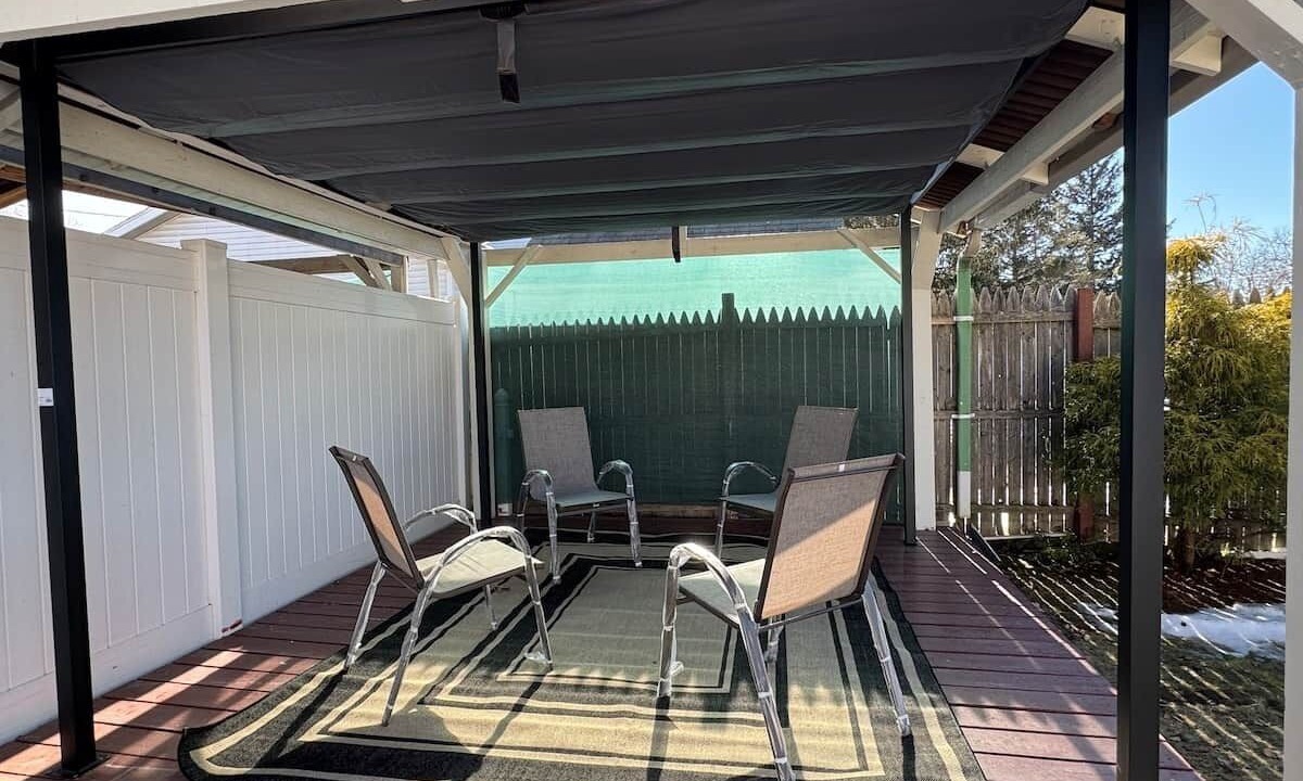 Photo of Patio Balcony in Colonie