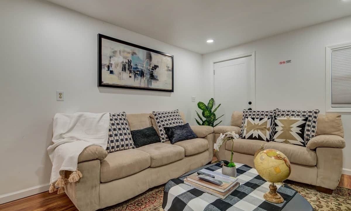 Photo of Livingroom in Colonie