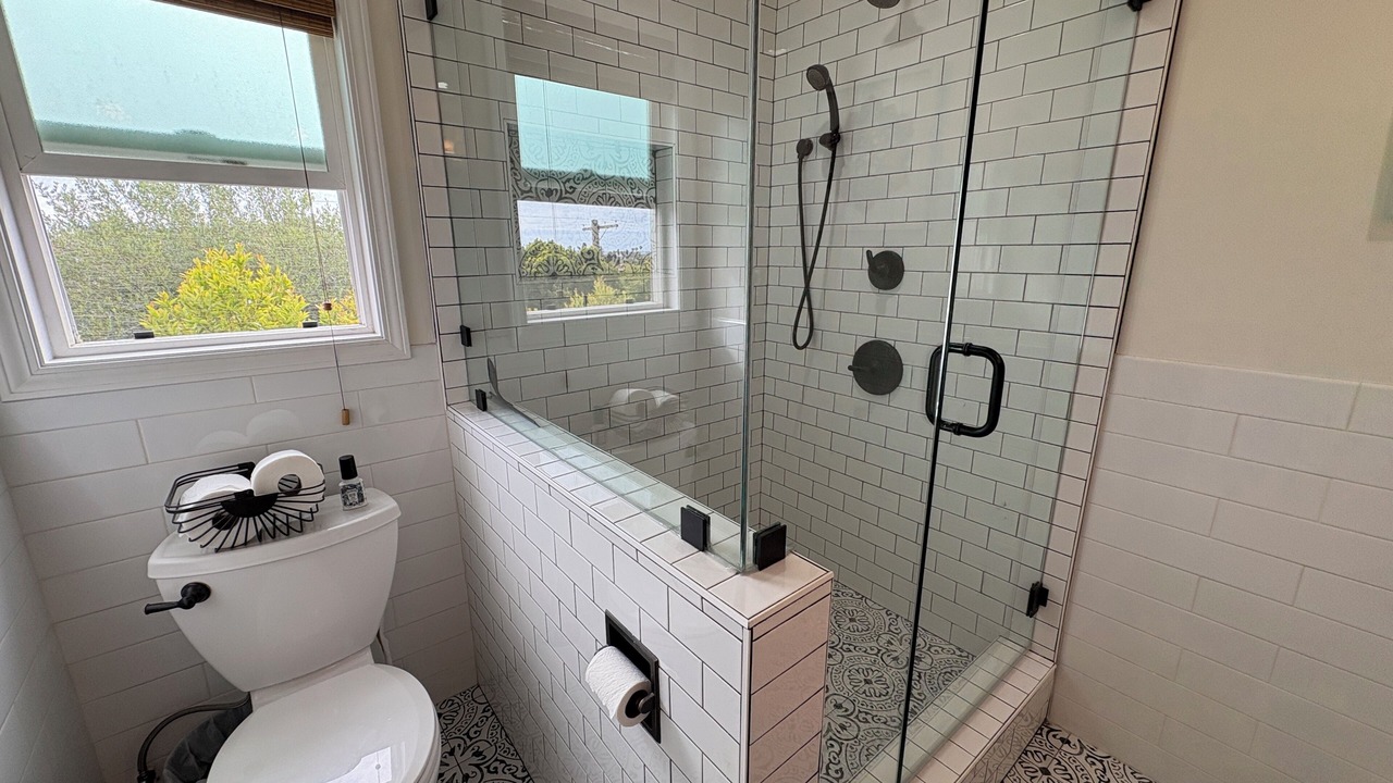 Photo of Bathroom in View Park-Windsor Hills