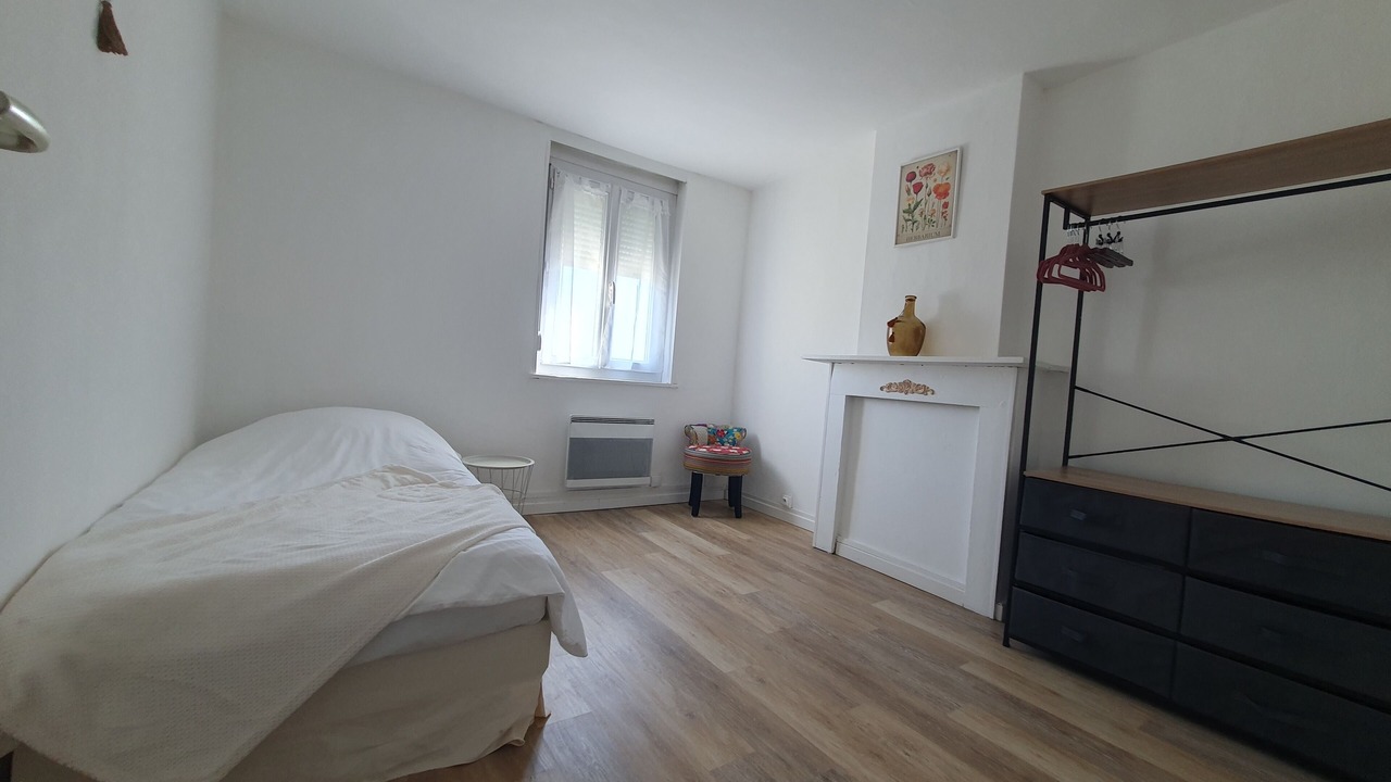 Photo of Bedroom in Somain