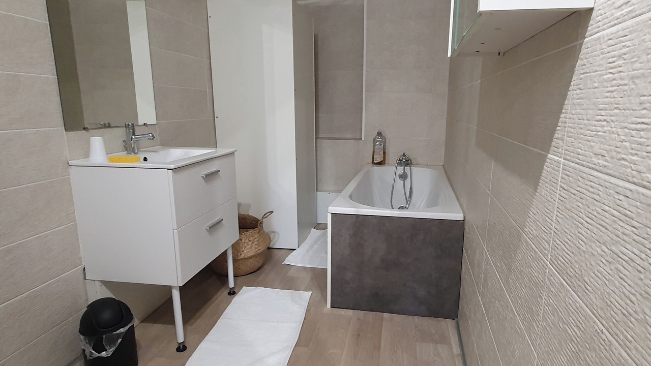 Photo of Bathroom in Somain