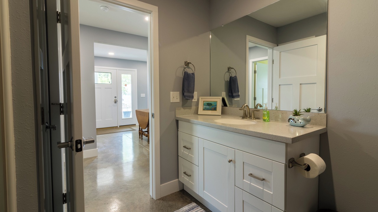 Photo of Bathroom in Sterling