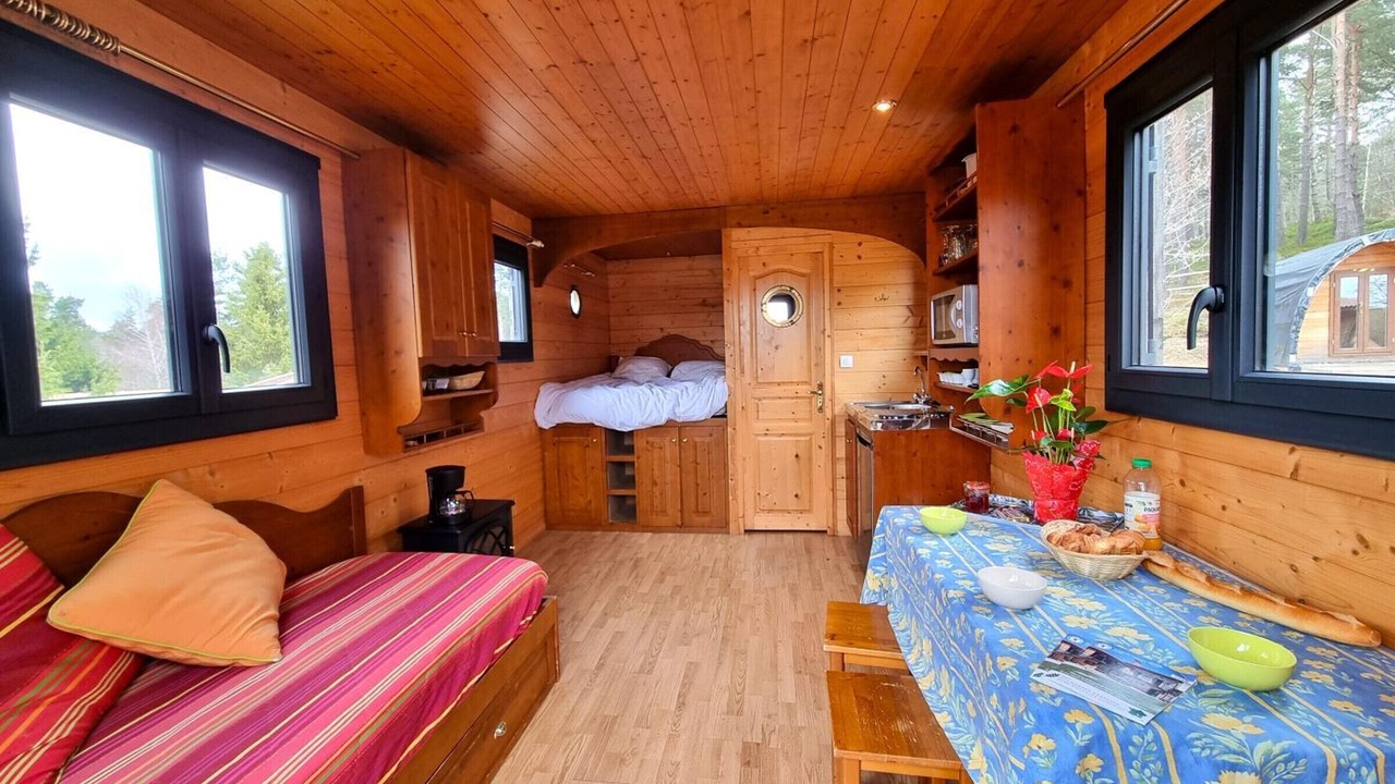 Photo of Bedroom in Usson-en-Forez