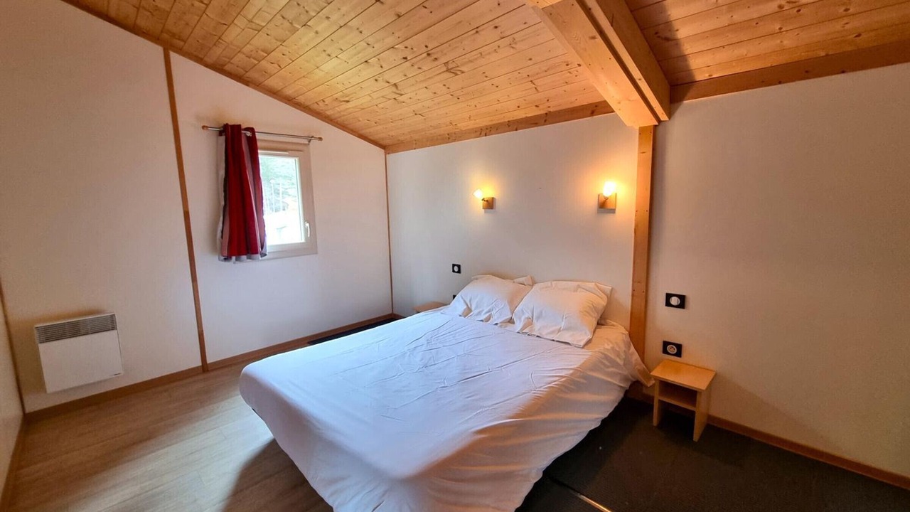 Photo of Bedroom in Usson-en-Forez