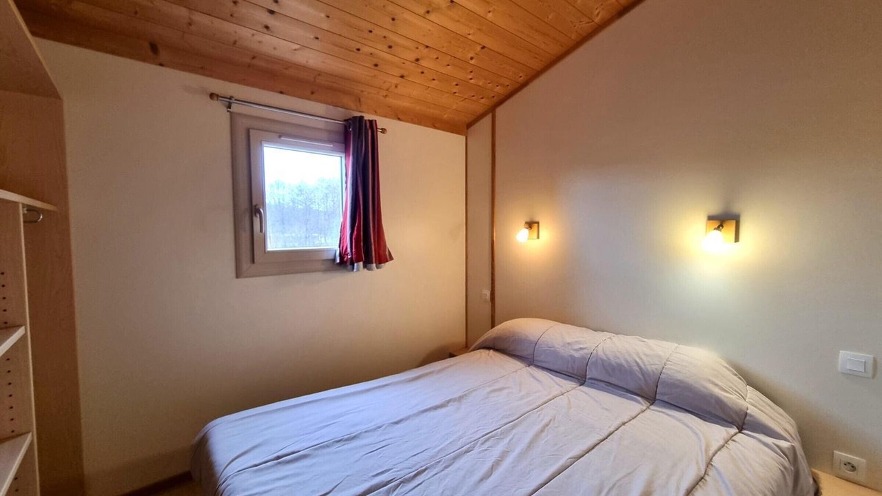 Photo of Bedroom in Usson-en-Forez