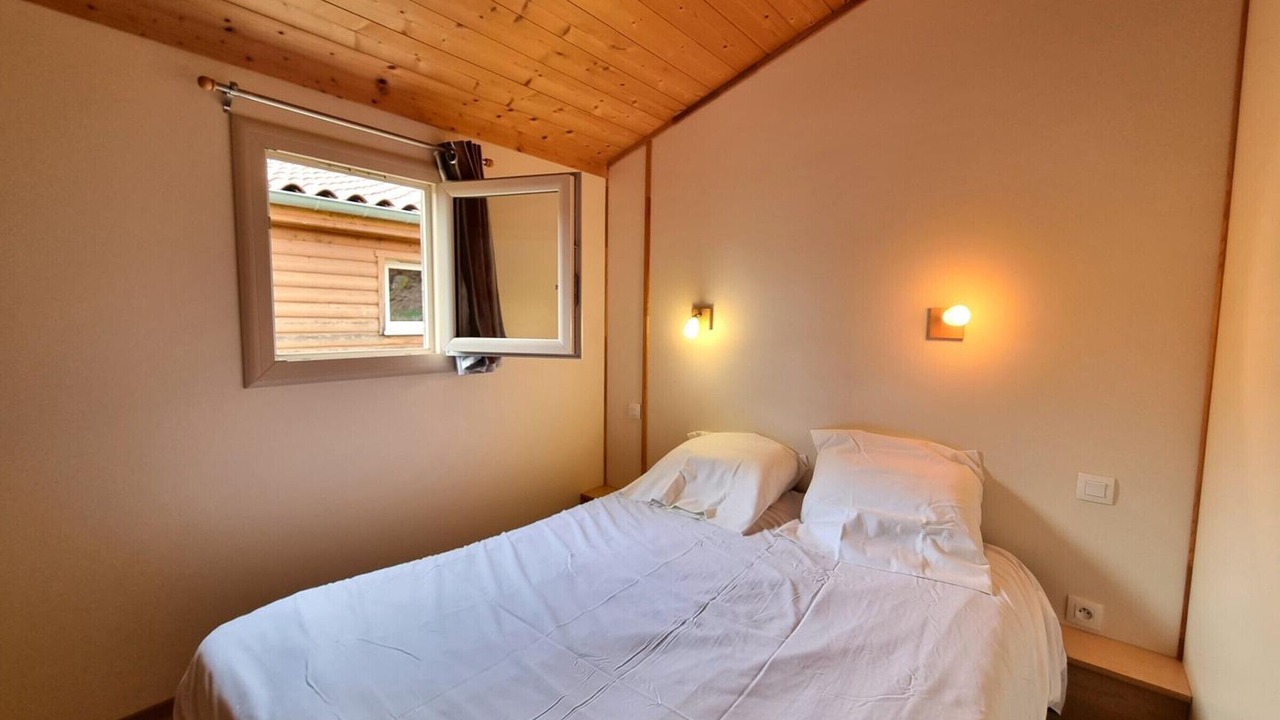 Photo of Bedroom in Usson-en-Forez