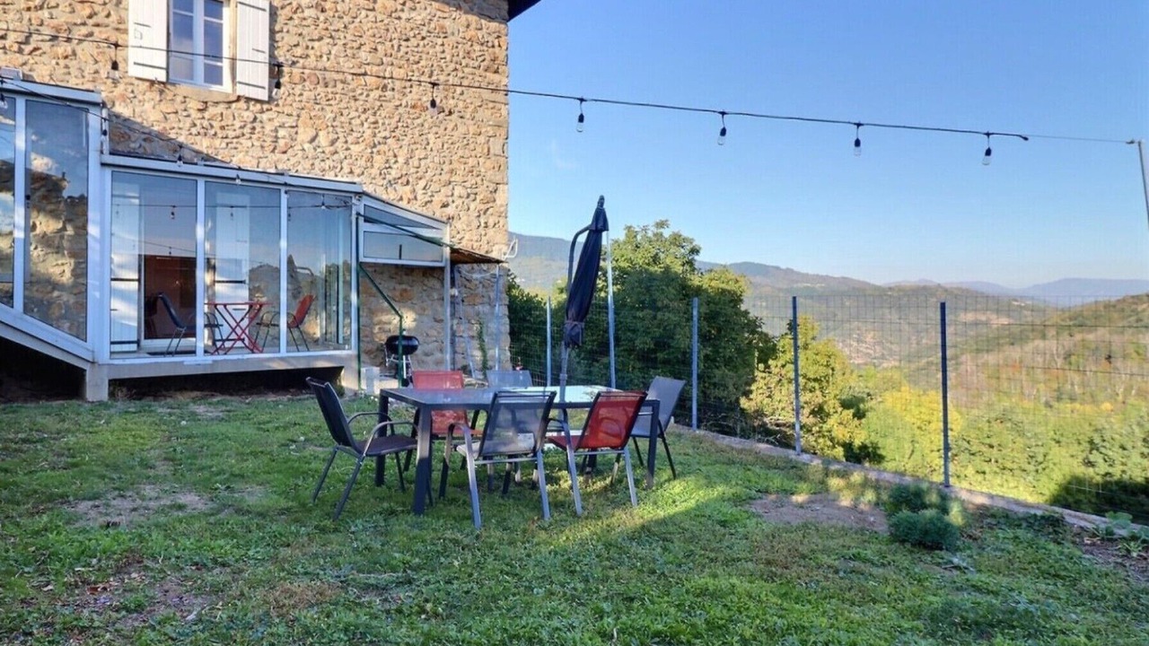 Photo of Outdoor in Fabras