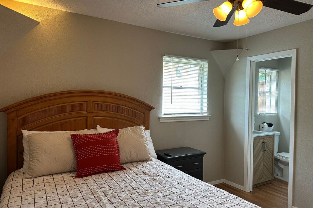 Photo of Bedroom in Euless