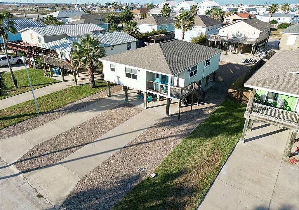 Photo of Outdoor in Leeward Sands
