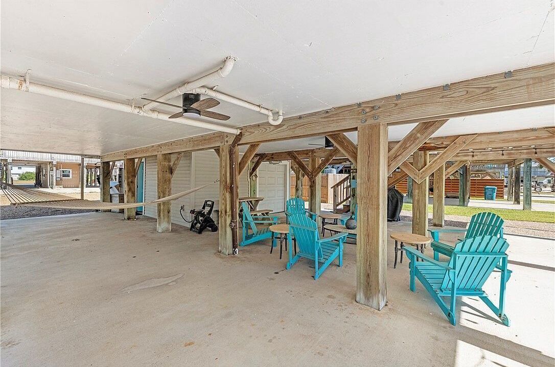 Photo of Outdoor in Leeward Sands