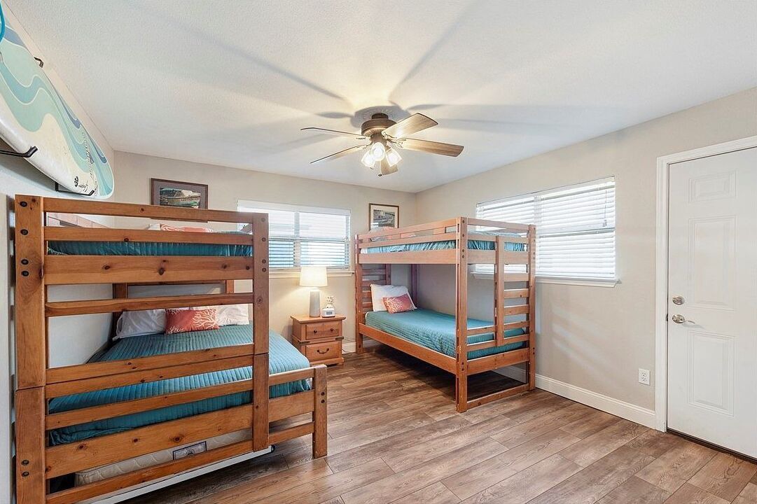 Photo of Bedroom in Leeward Sands