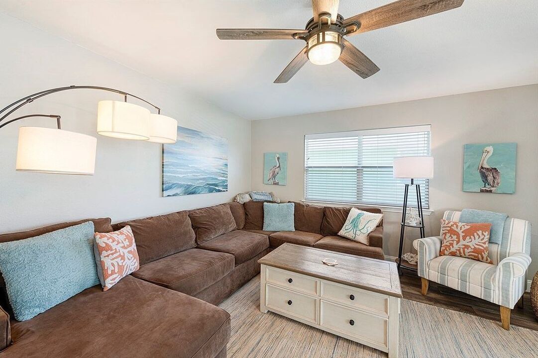 Photo of Livingroom in Leeward Sands