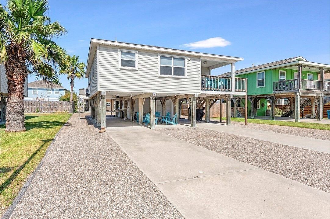 Photo of Outdoor in Leeward Sands