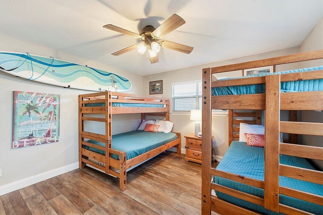 Photo of Bedroom in Leeward Sands