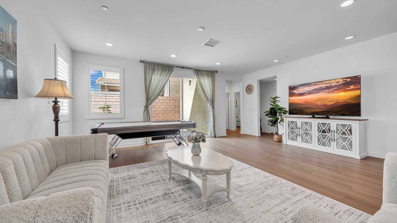Photo of Livingroom in Fontana