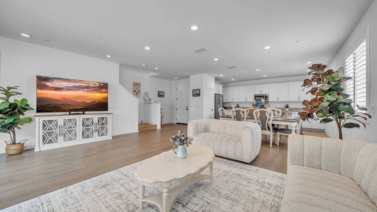 Photo of Livingroom in Fontana
