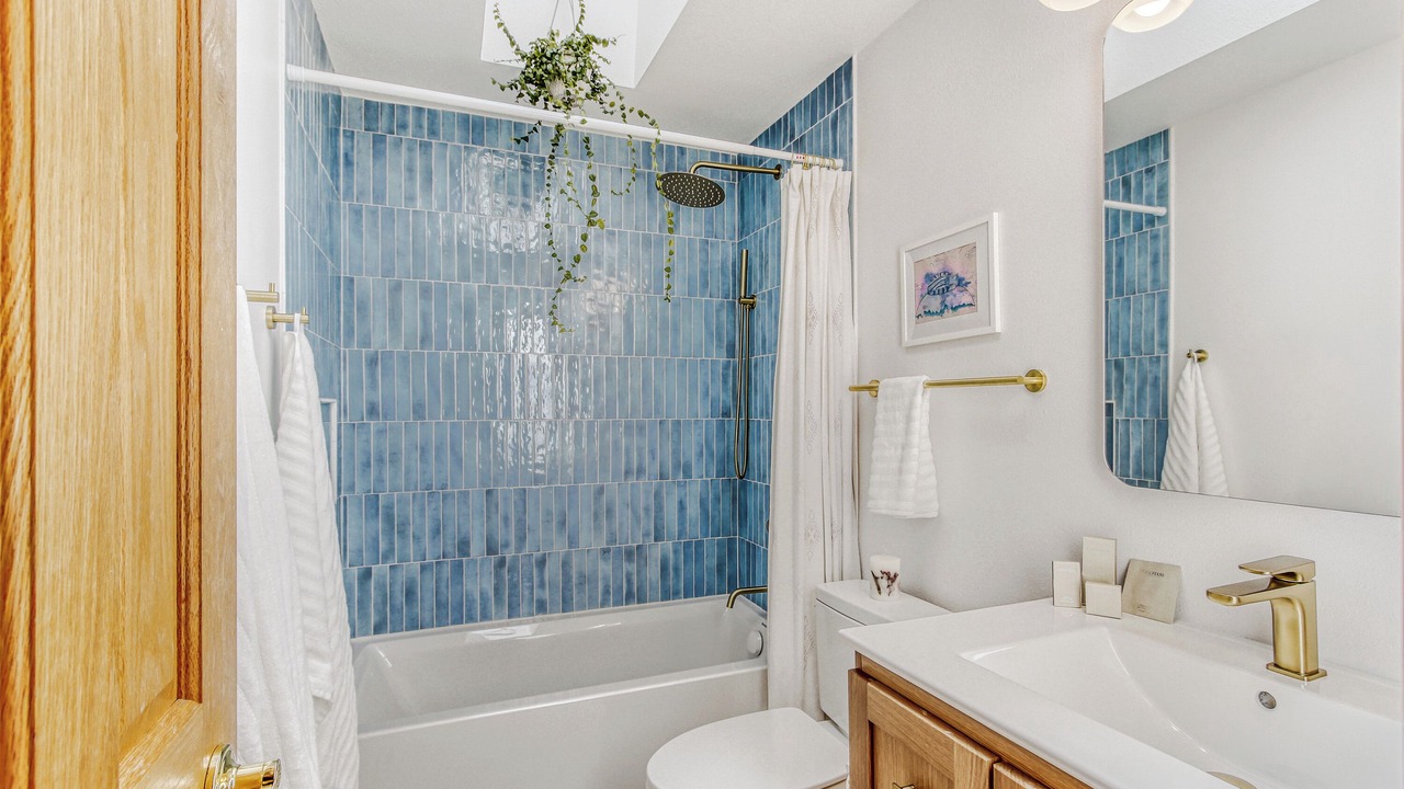 Photo of Bathroom in Park East
