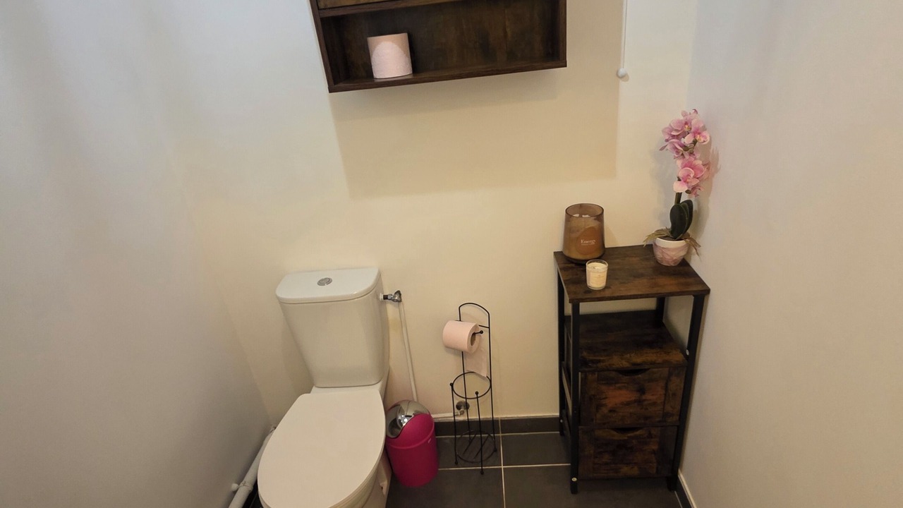 Photo of Bathroom in Champs Elysees