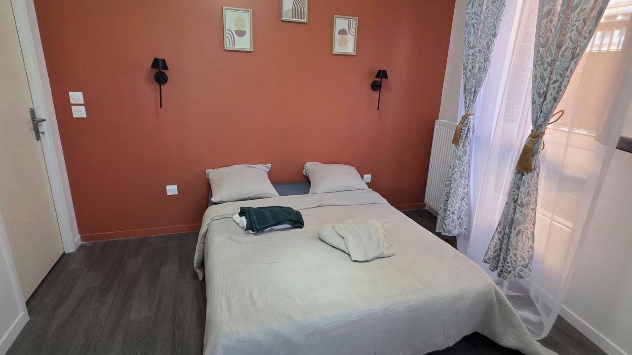 Photo of Bedroom in Champs Elysees
