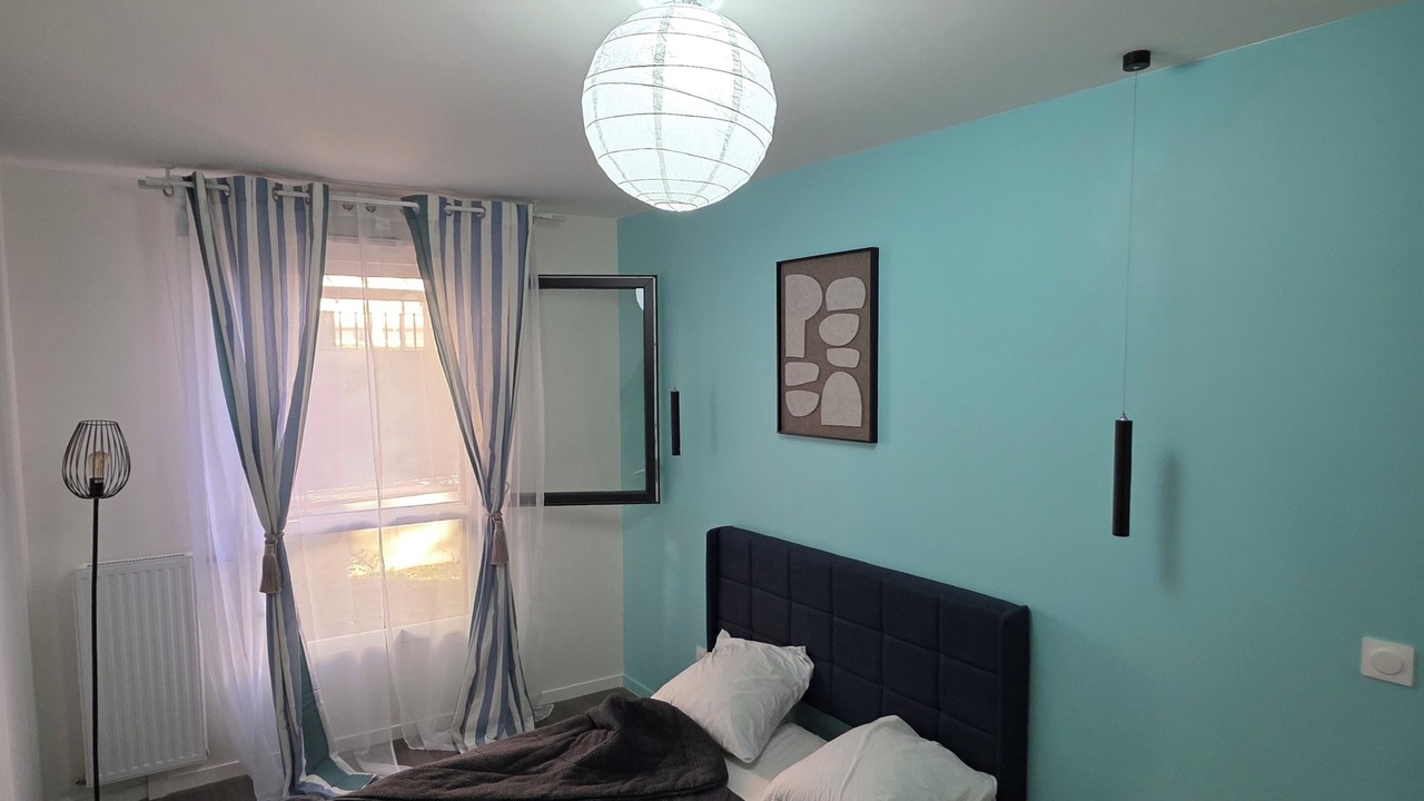 Photo of Bedroom in Champs Elysees