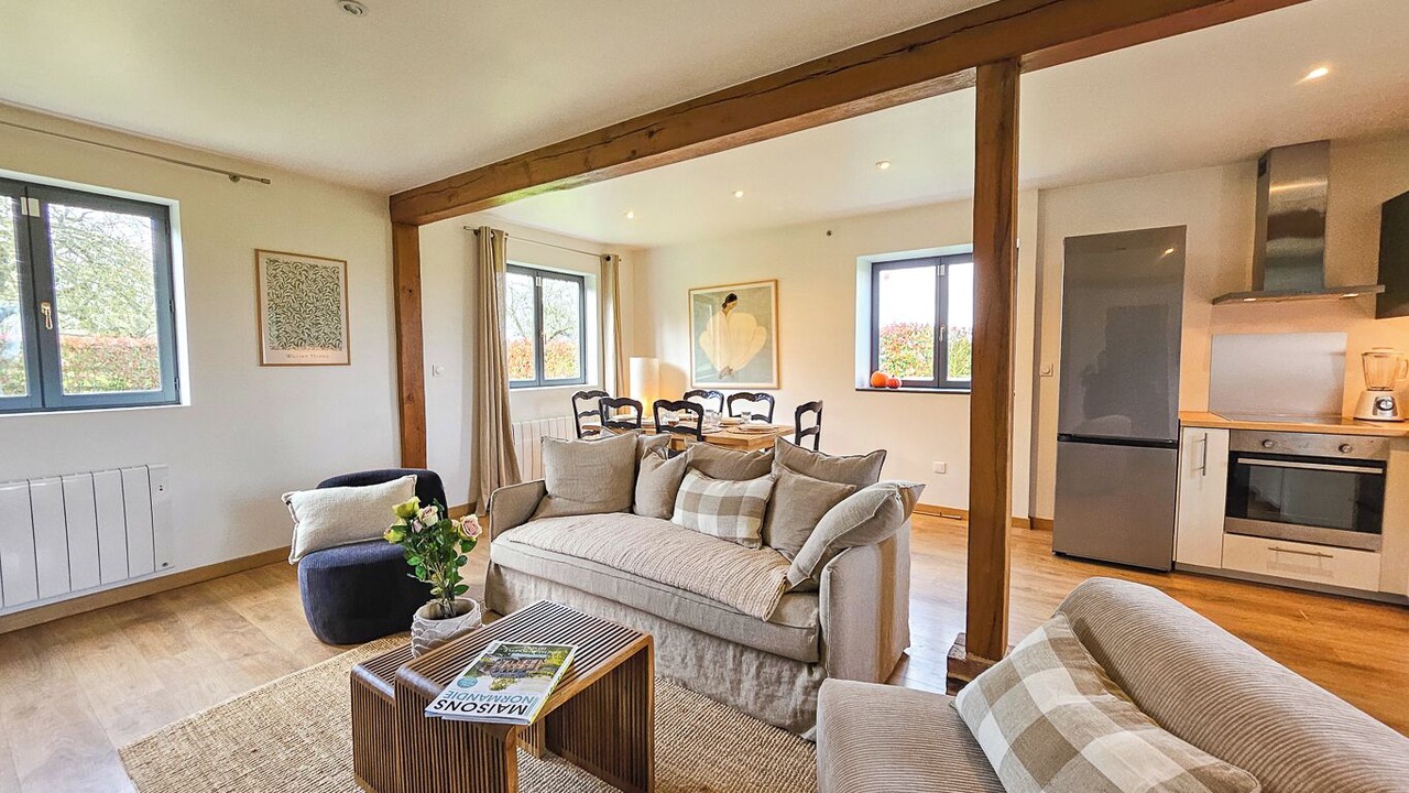 Photo of Livingroom in Manneville-la-Raoult