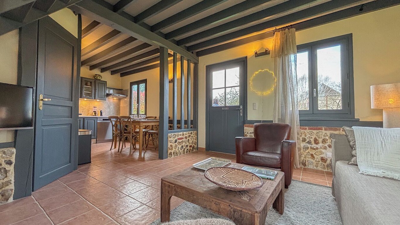 Photo of Livingroom in Manneville-la-Raoult