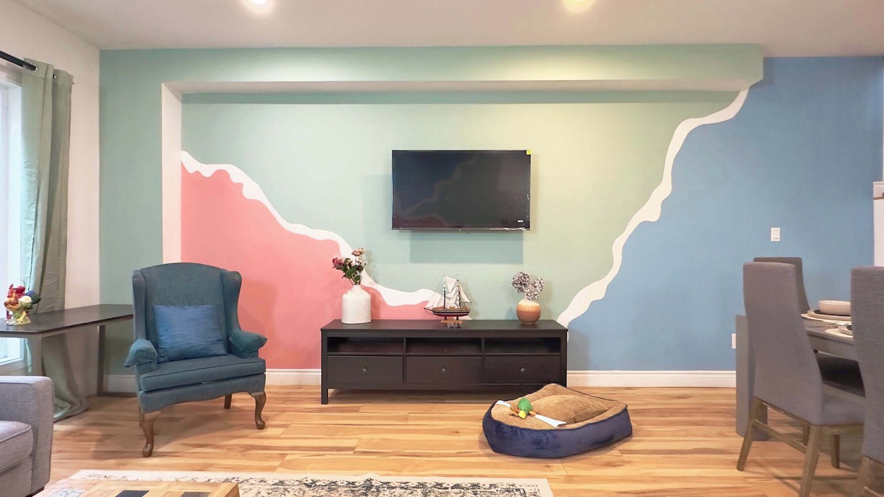 Photo of Livingroom in Port Colborne