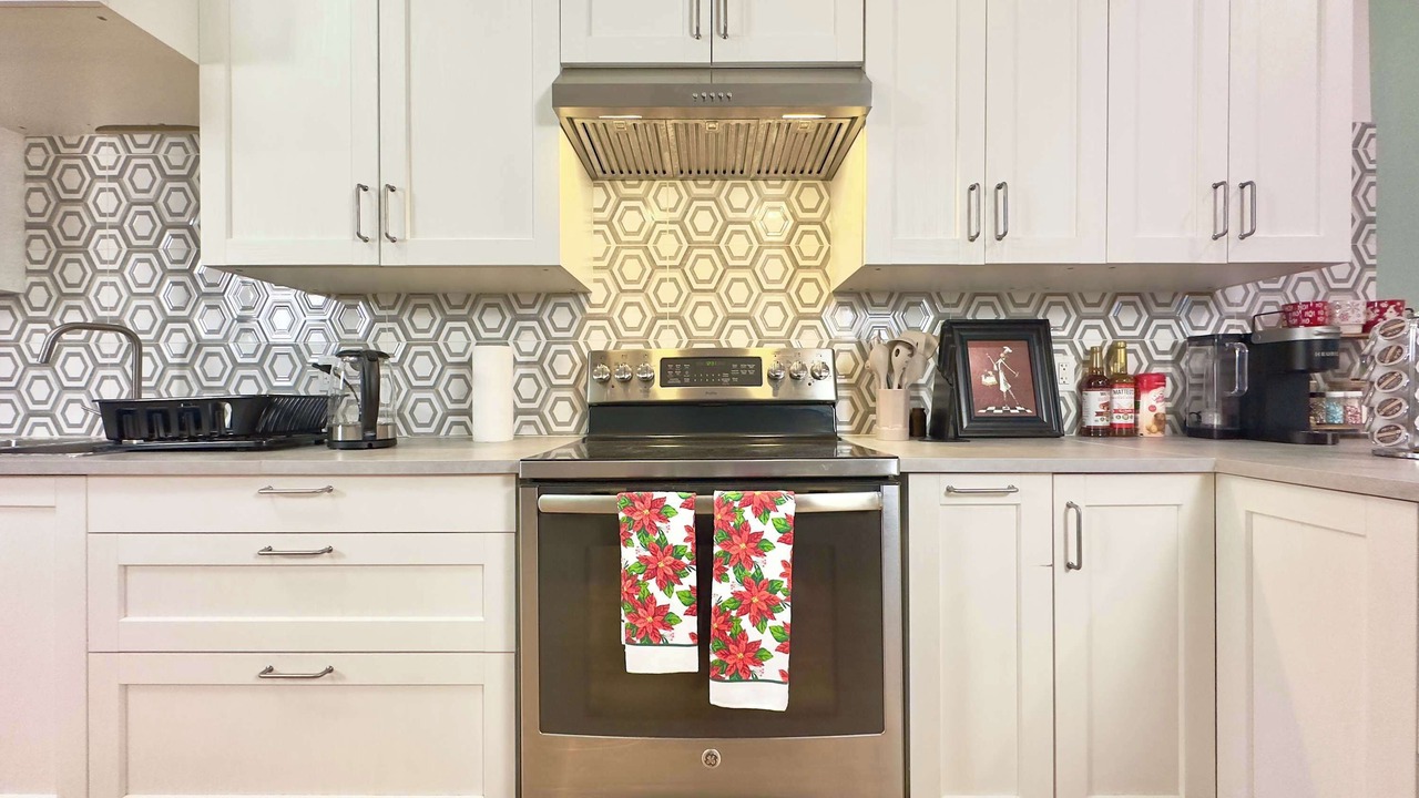 Photo of Kitchen in Port Colborne
