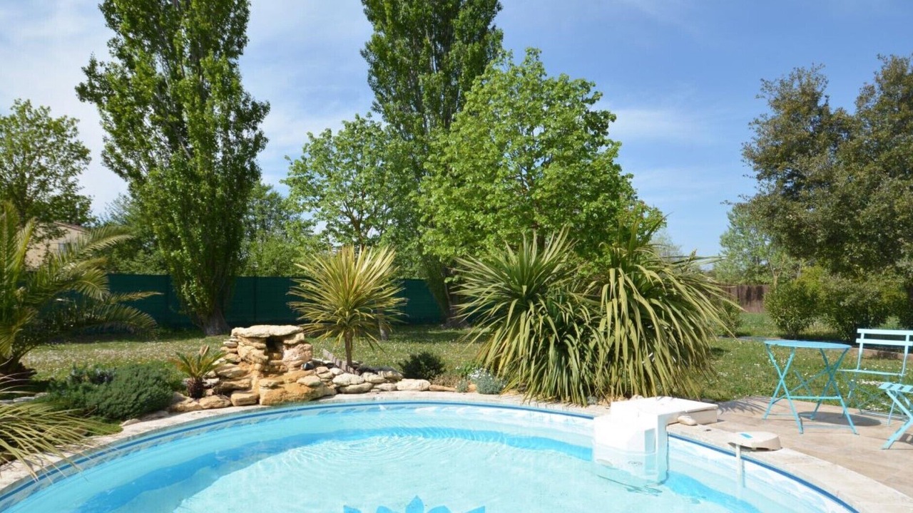 Photo of Outdoor in Saint-Saturnin-les-Avignon