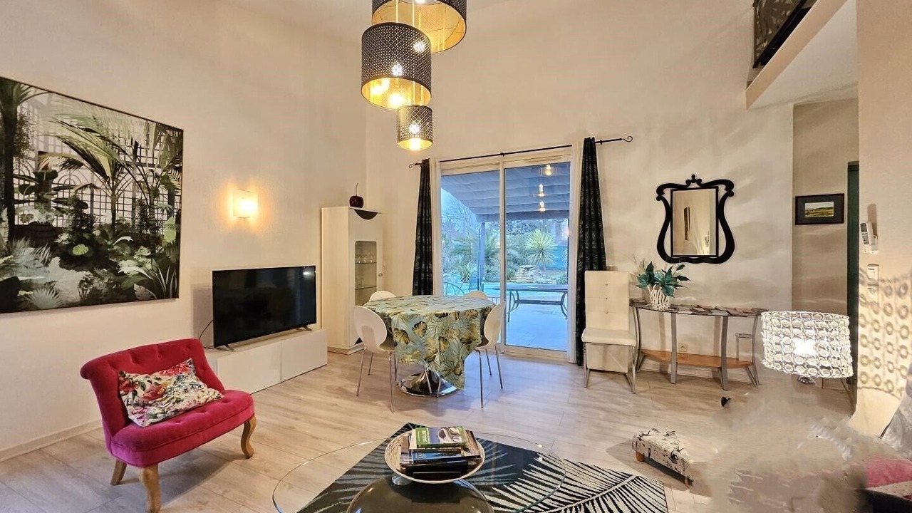 Photo of Livingroom in Saint-Saturnin-les-Avignon