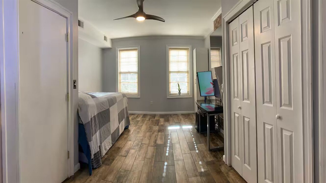 Photo of Bedroom in Historic Downtown