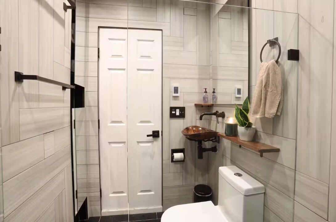 Photo of Bathroom in Historic Downtown